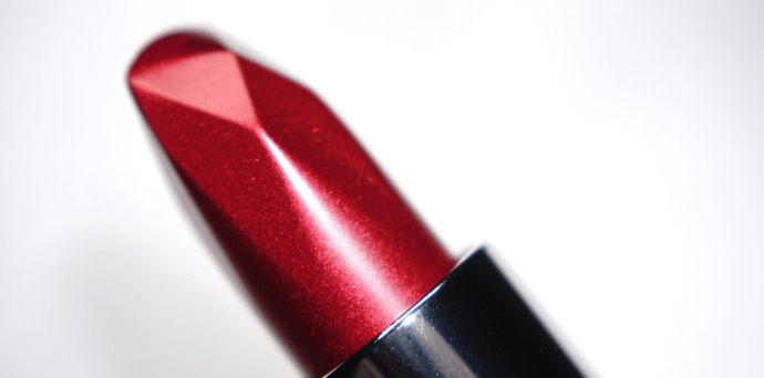 哪款大牌口红最好看又好用,哪几款大牌口红是女生必备的