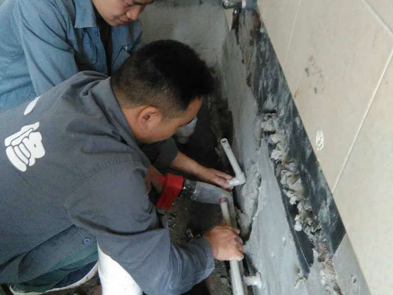 家庭水管接头漏水怎么处理,家里管子接头漏水小妙招