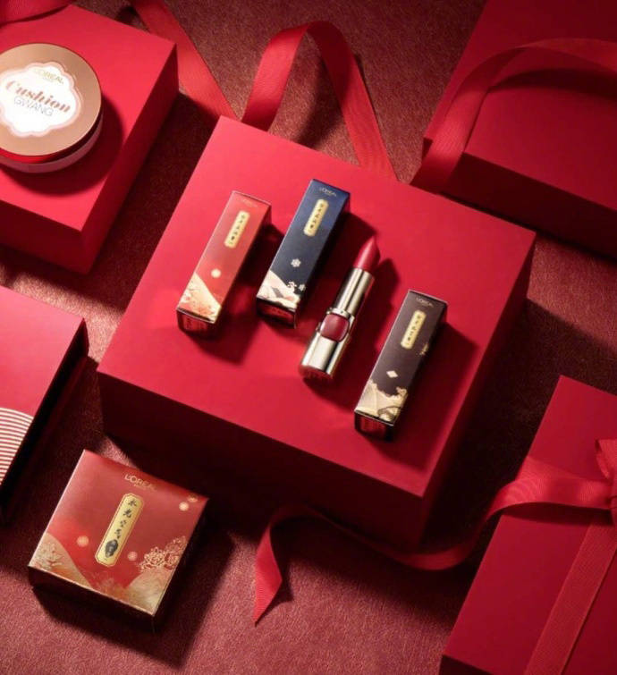 欧莱雅博物馆联名包装,欧莱雅口红化妆品礼盒