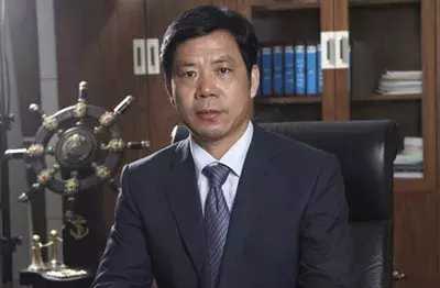 仅凭3毛钱的拉链撬动50亿大生意，一位流水线普通工人的逆袭史