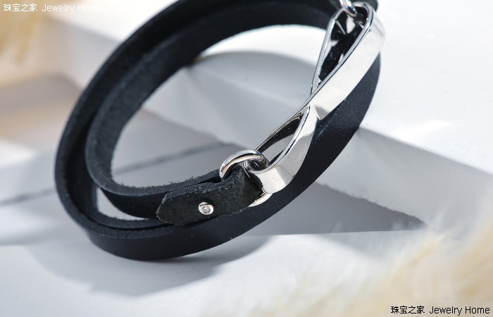 我猜谢瑞麟的设计师是个理工科的情话王