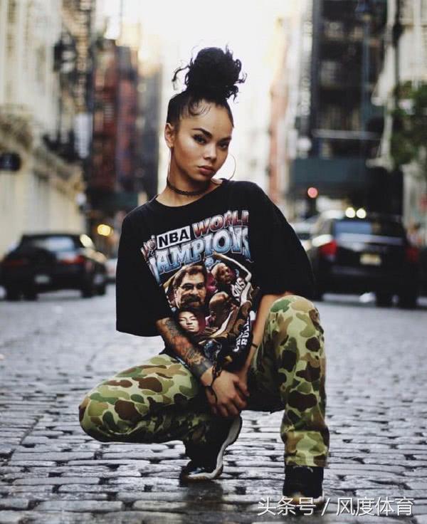 潮流元素席卷电竞圈，拯救你的穿搭困难症