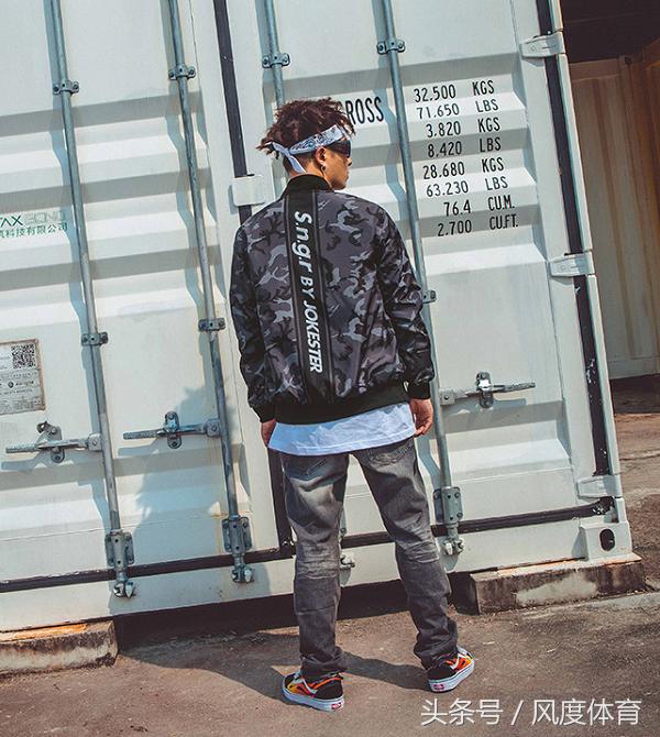 潮流元素席卷电竞圈，拯救你的穿搭困难症