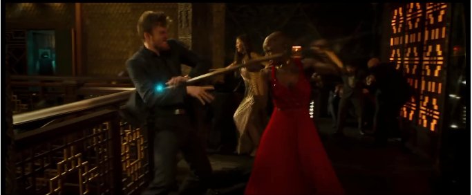 黑豹经典动作双臂交叉原片,黑豹三部经典打斗