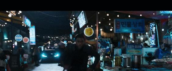 黑豹经典动作双臂交叉原片,黑豹三部经典打斗