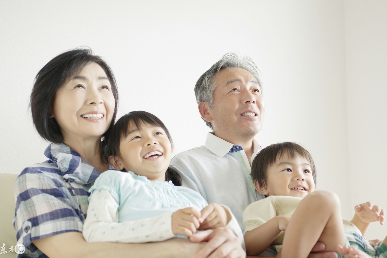 怎么对待三岁女孩来例假？