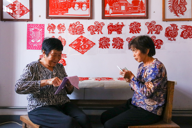 当我老了就住在人数不多的小镇,当我老了我想在平遥这样过