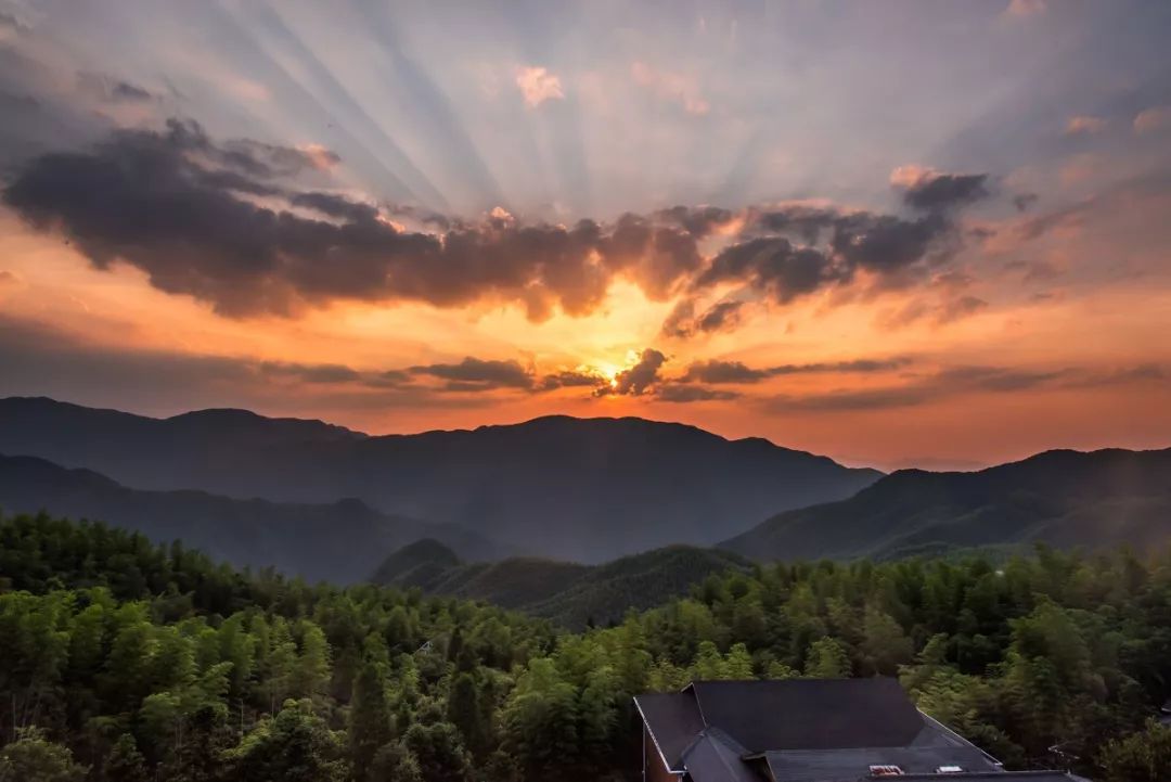 浙江安吉号称第一竹乡吗,安吉联合国最宜居城市