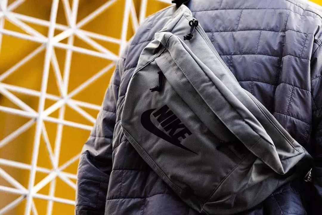 陈冠希新款鞋子的购买记录,陈冠希的潮牌鞋子在哪里可以购买