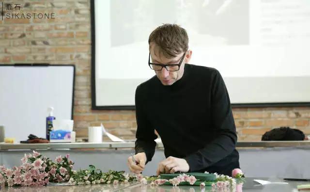 一个花店年入500万她是怎么做到的,新零售如何实现年入百万的目标