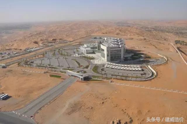 清华师生走进中建中东公司｜深耕荒漠大地，托起世界梦想