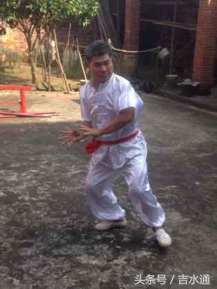 渐行渐远的老油坊图片,渐行渐远的国企老职工