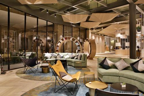 睡完把床带走?“我在家”新零售赶超天猫,线*体下**验竟逆袭京东了