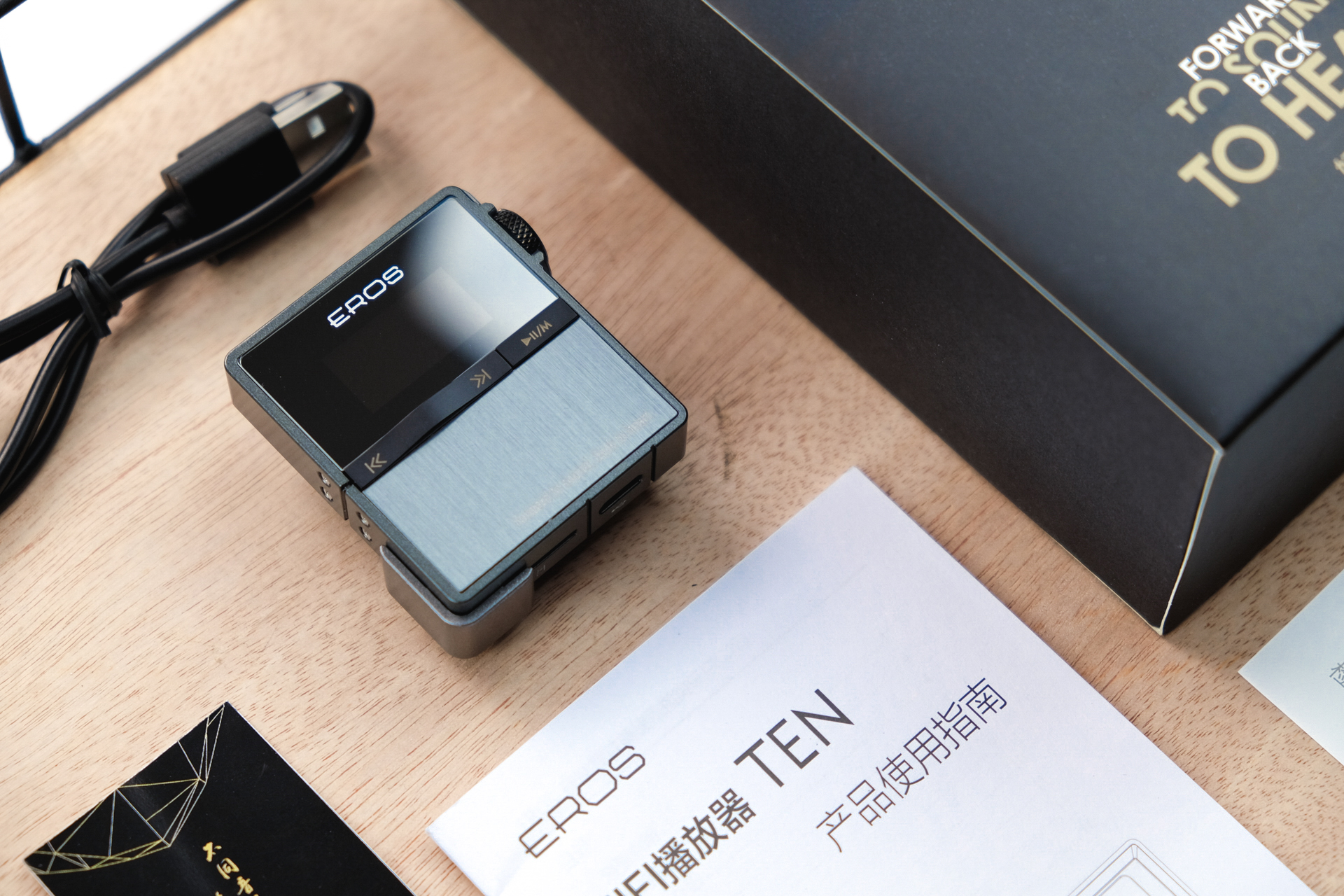 抛弃手机，给运动带来HiFi的音乐享受：爱国者EROSTEN音乐*放播**器