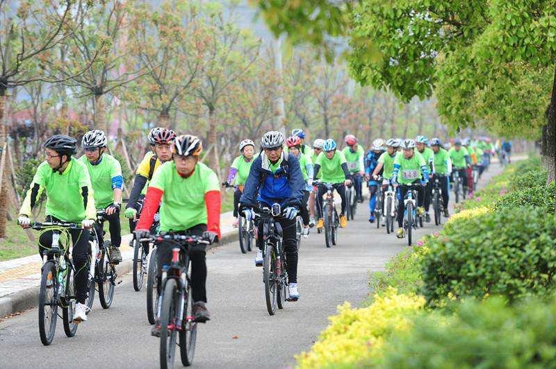骑行爱好者拥有几台机车合适,适合新手的骑行路线