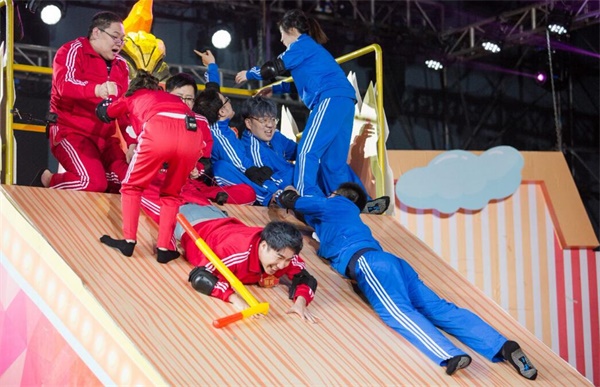 LOL英雄联盟最脑洞大咖齐聚拜年秀全程高能笑出内伤