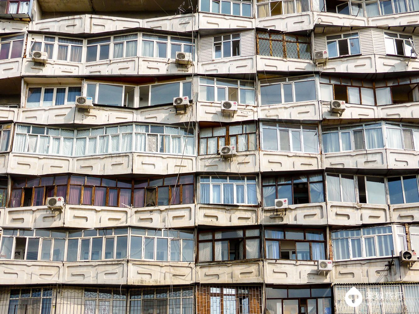 这里曾是中国领土，被誉为「中亚瑞士」，游客3天拿到电子签