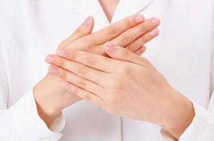 十几度就生冻疮是怎么回事,每次都是10度左右生冻疮