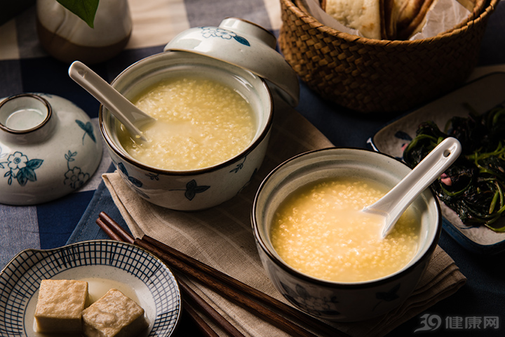 月子餐要怎么吃宝宝才有奶吃,产妇坐月子的四周最佳食谱