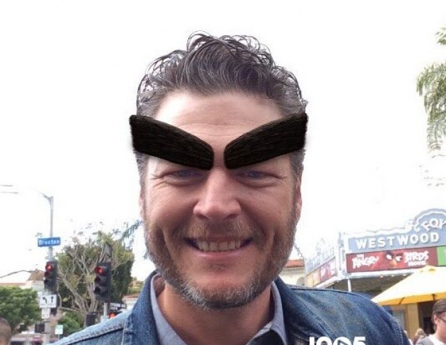 愤怒的小鸟电影胖红,愤怒的小鸟2016金蛋