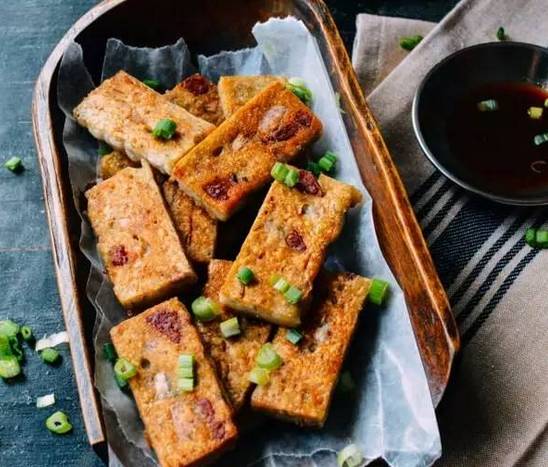 芋头简单又好吃的做法,芋头这样做超好吃既简单又美味