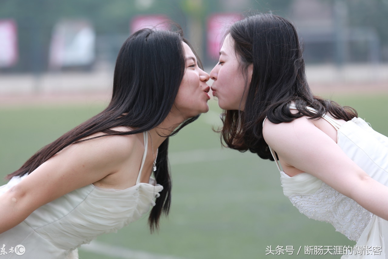 女朋友总跟闺蜜说我坏话,女朋友总是听闺蜜说我坏话怎么办