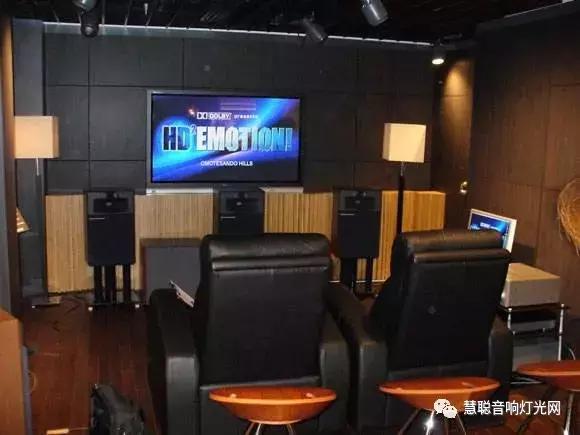 话筒啸叫音箱的摆放位置,小音箱摆放最佳位置图解