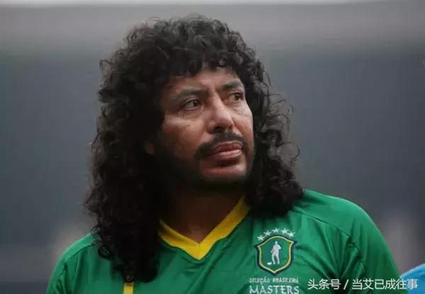 盘点足球运动员的奇葩发型,洗剪吹加个造型