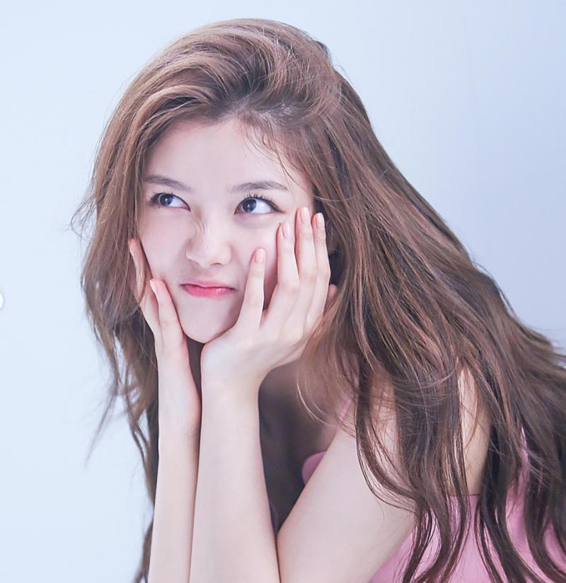 肉粉色唇泥盖唇色,肉粉色唇色