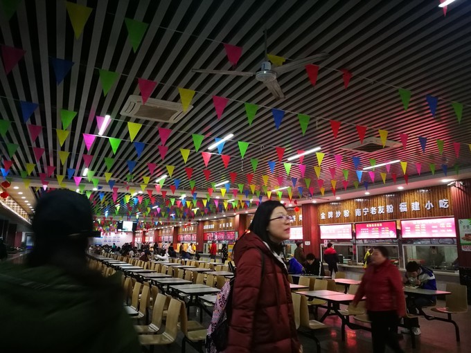 烟雨朦胧中的桂林山水,最简单桂林阳朔西街风景写生图片