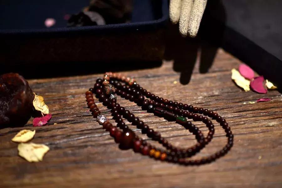 佛珠手串材料的寓意和禁忌,佛珠手串搭配讲究禁忌什么