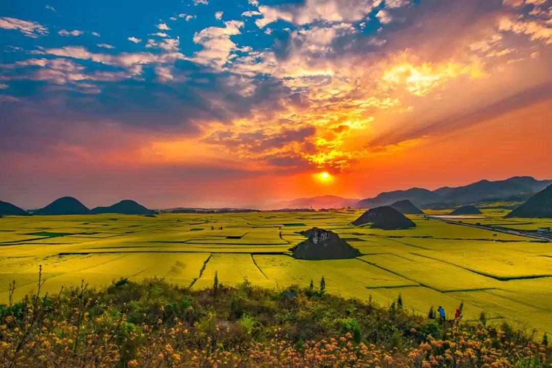 国内风景最好的旅游景点冬天,国内各地最美的十大自驾游线路