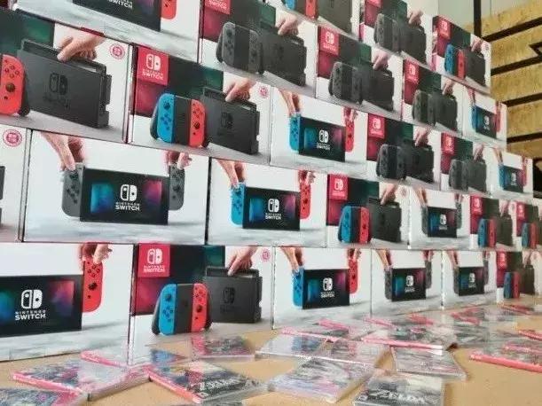 月入八千都是难民了？那我一定是还不够穷｜GQDaily