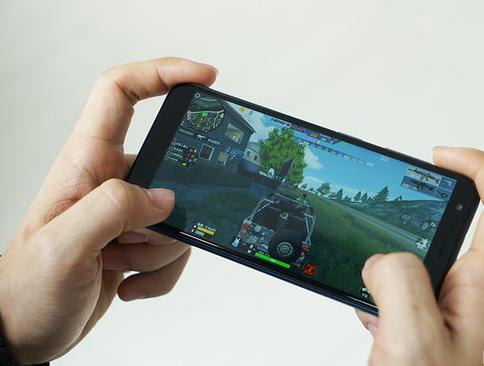 红辣椒7x开箱,红辣椒7x吃鸡怎么样