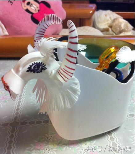 废旧瓶子圆筒改造教程,废旧瓶子的大变身太可爱了