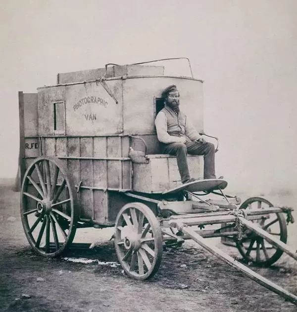 摄影大师总结的10条摄影口诀,10分钟看懂世界摄影史