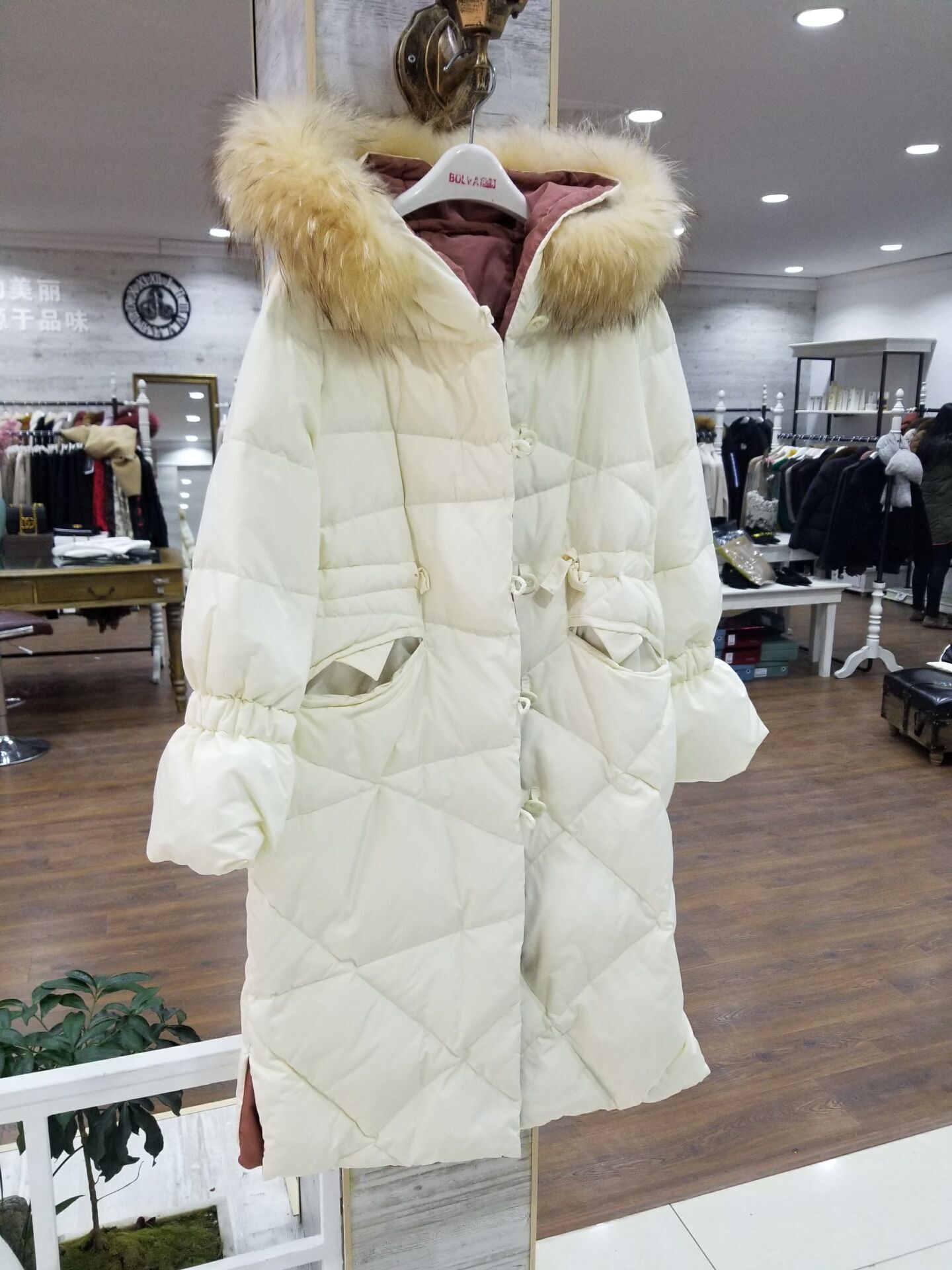 合肥最便宜的衣服批发市场,合肥仓储式服装店地址