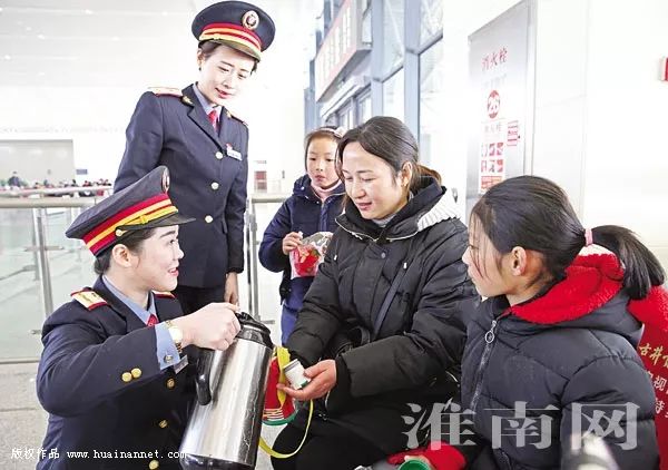 新春走基层｜我市春运首日见闻