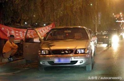 带你回忆国民情怀车老夏利,今天带你回忆国民情怀车老夏利