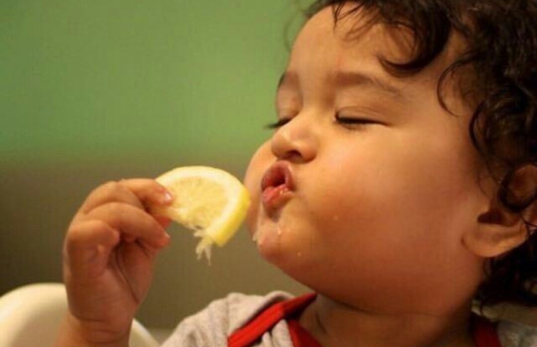 生活中衣服,衣服脏东西洗不掉用什么来遮盖