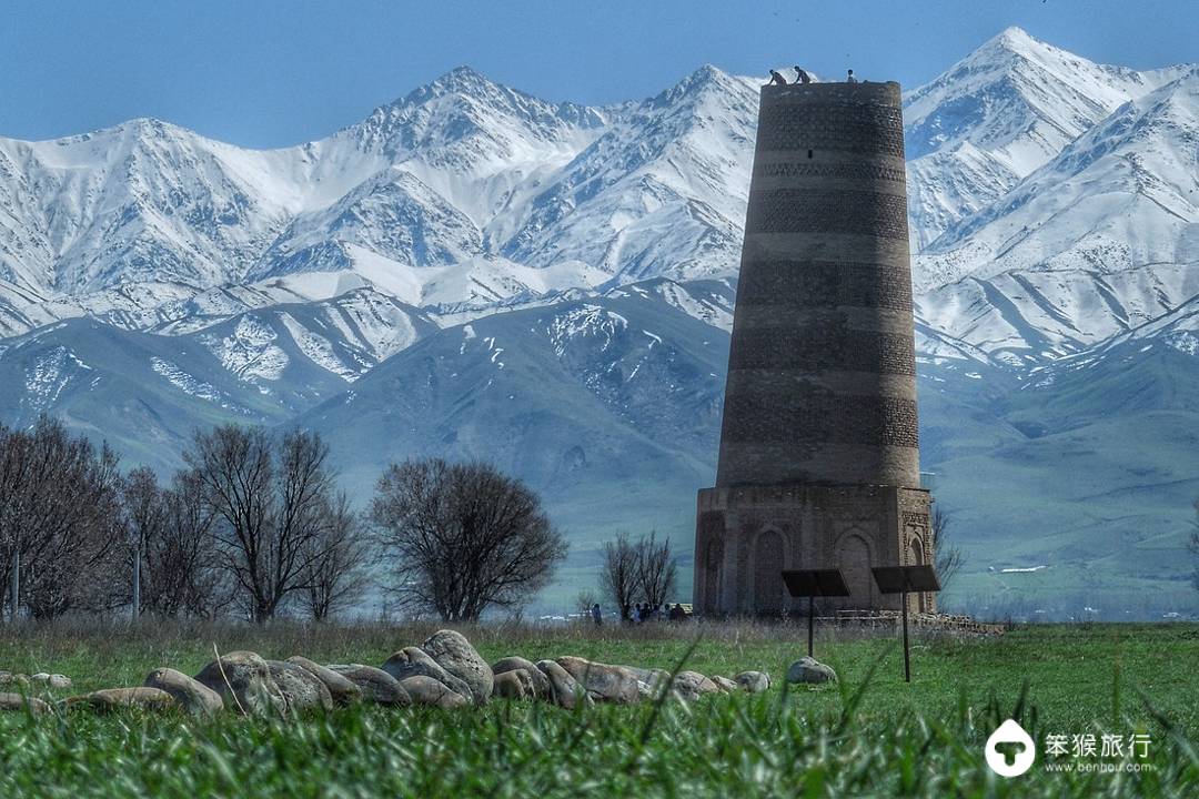 这里曾是中国领土，被誉为「中亚瑞士」，游客3天拿到电子签
