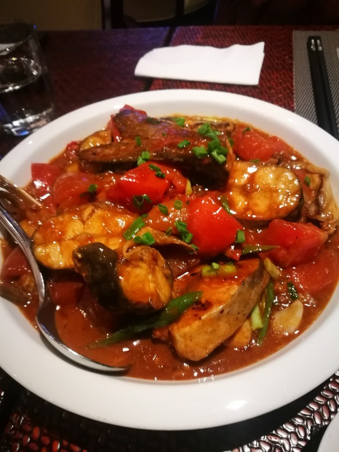 烟雨朦胧中的桂林山水,最简单桂林阳朔西街风景写生图片