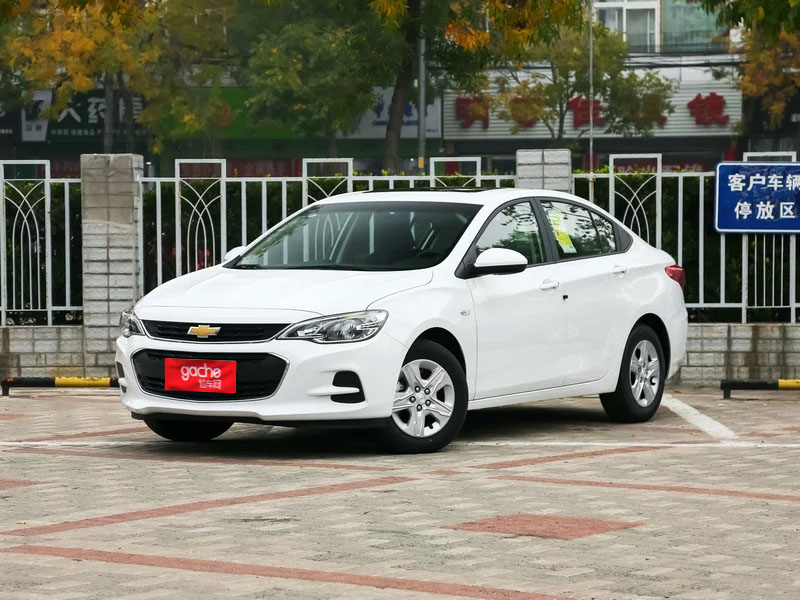 尬车网荐车丨以租代购,雪佛兰科沃兹天窗版,低首付7788元开回家