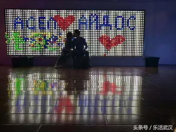 武汉春节新玩法,有一种过年叫宅在家里