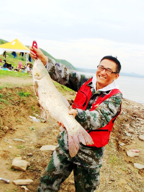 野钓意境图,意境泛舟钓鱼图