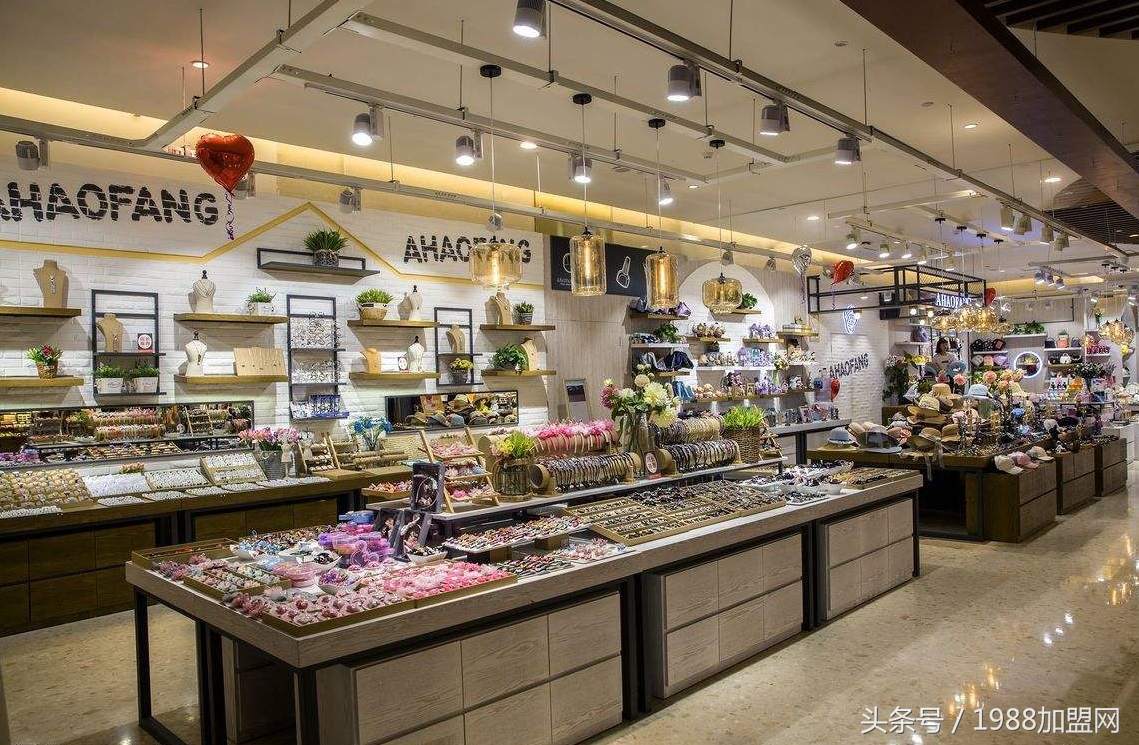 热门小生意创业项目女性,适合女性创业小项目小生意