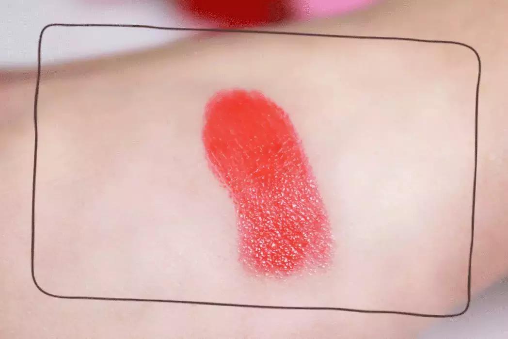 恋与制作人查理苏排行榜,恋与制作人最开始的卡面