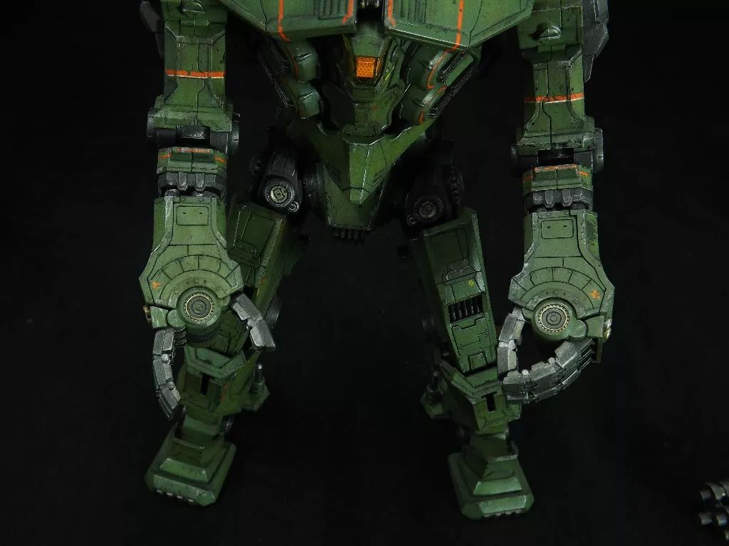 欣赏:环太平洋居然有模型?还有骨架?质量如何?