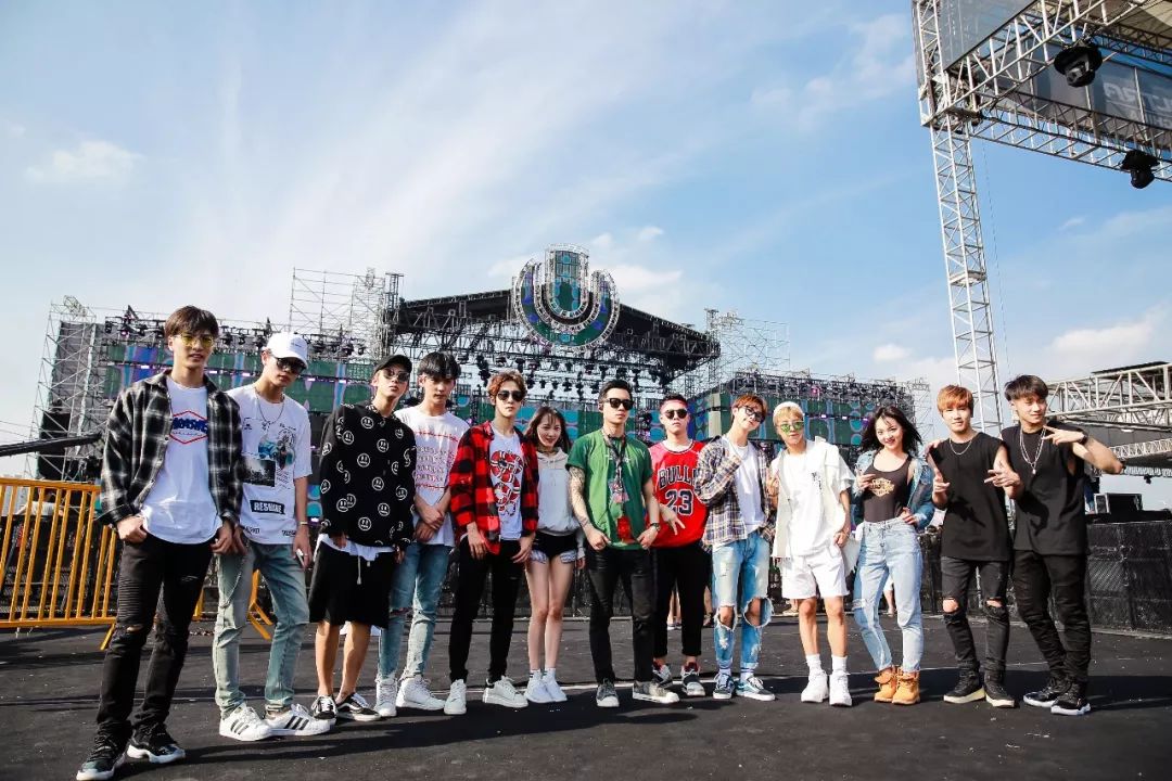 香蕉娱乐CEOShiyaKou谈《偶像练习生》TRAINEE18的野蛮生长!