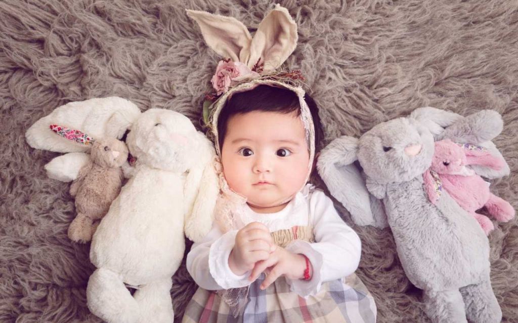 怎样梳小朋友的公主发型,怎么梳儿童可爱小公主发型